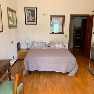 https://cosy-appartment-stunning-view-on-lugano-lake.it-lombardy.com
