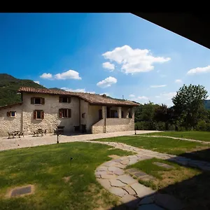 https://borgo-rossi.emilia-romagnahotels.net