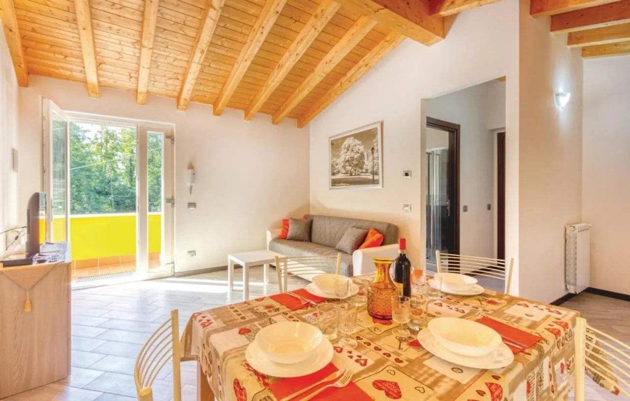 Holiday Pianamaggio Carrara