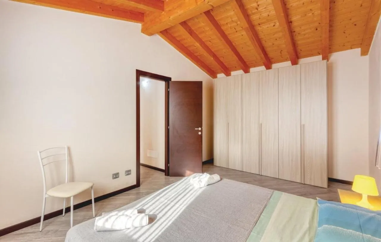 Holiday Pianamaggio Carrara 0*,  Italien